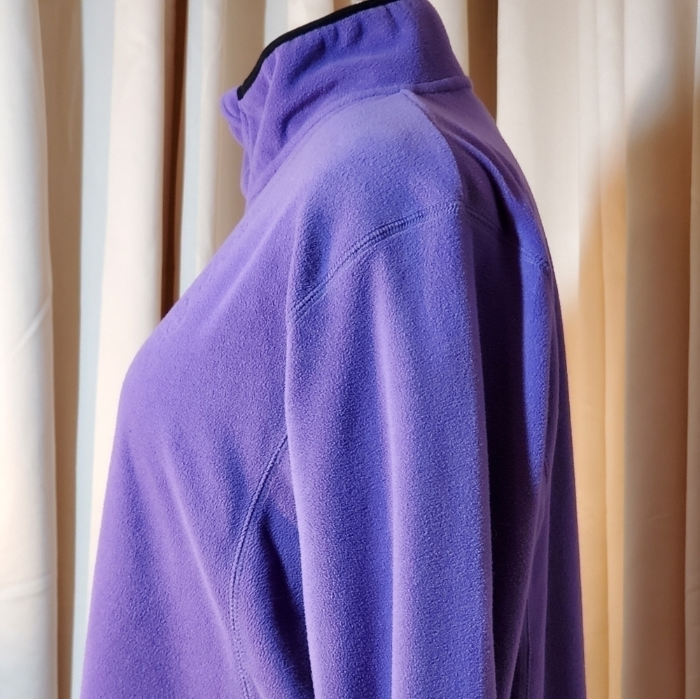 0098. EUC~ The Animal Rescue Site~ XL ~ Lt Fleece Pullover~ W/ Reverse Paw Print - Picture 6 of 15